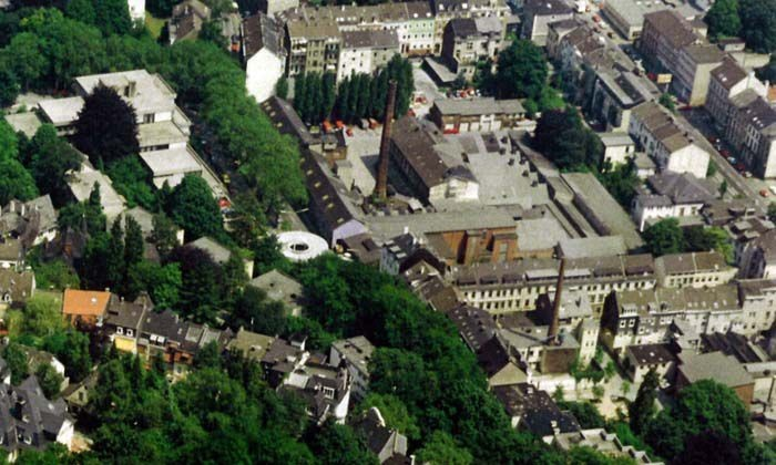 Alte Papierfabrik aus der Vogelperspektive